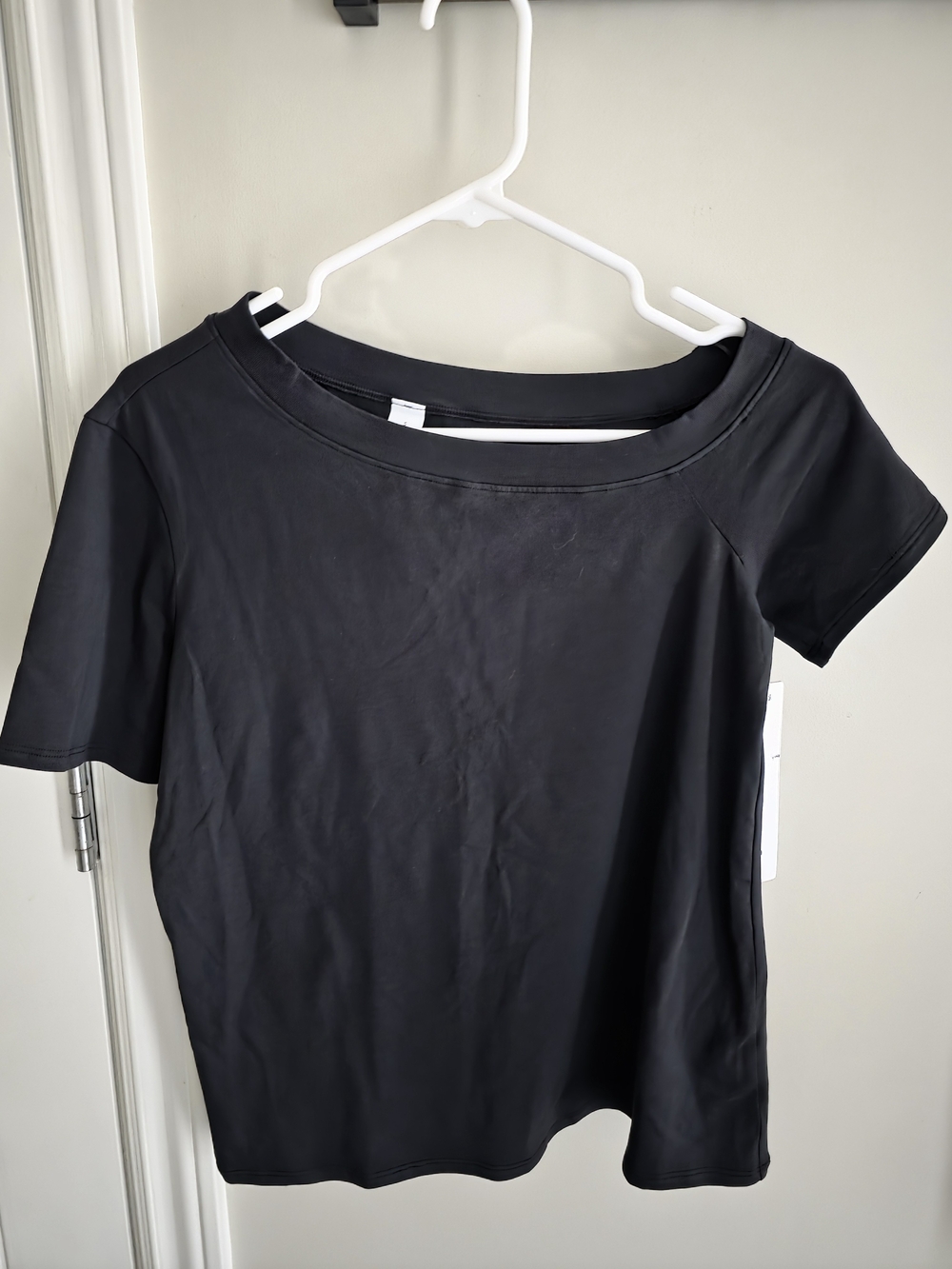 lululemon athletica Black Short Sleeve Crewneck Tee